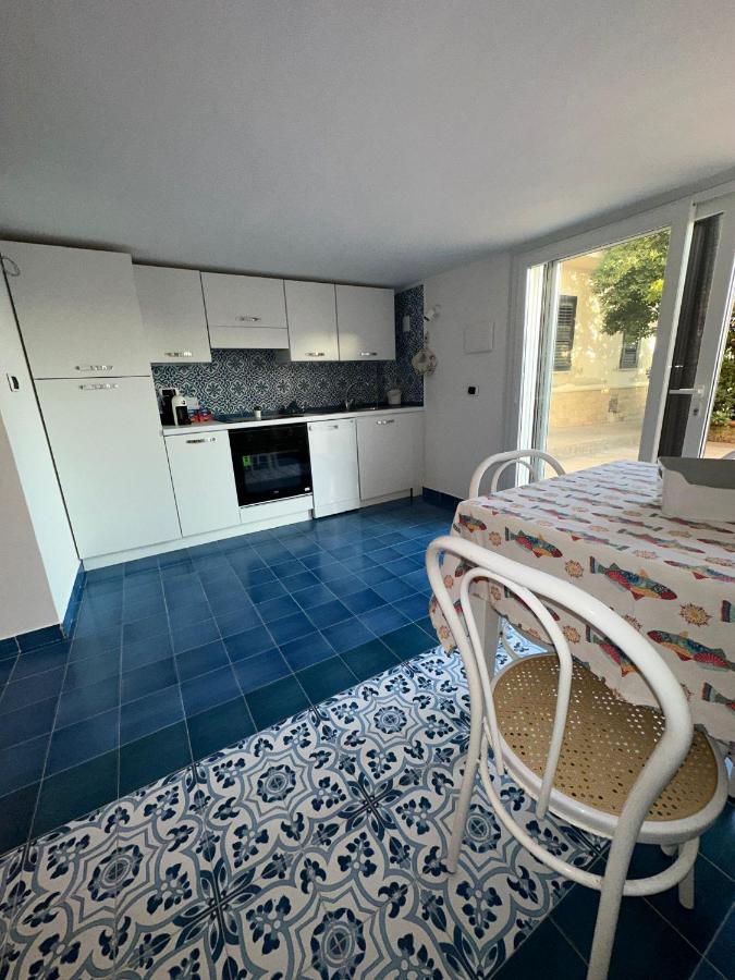 Il Viandante Sul Mare Apartment Salerno Exterior photo